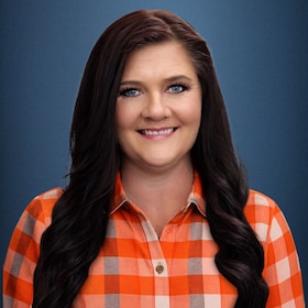 Staff member LeAnn Bond from 8c409c0c6548