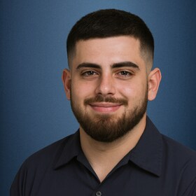 Staff member Antonio Tabasco from 90e5f2a14332