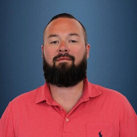 Staff member Alex Combs from d7f86e634917