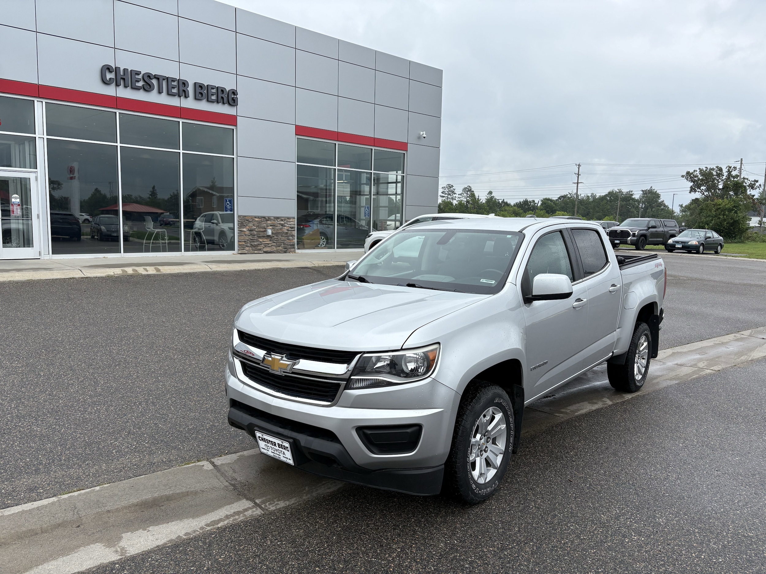 Used 2018 Chevrolet Colorado LT with VIN 1GCGTCEN8J1285571 for sale in Bemidji, Minnesota