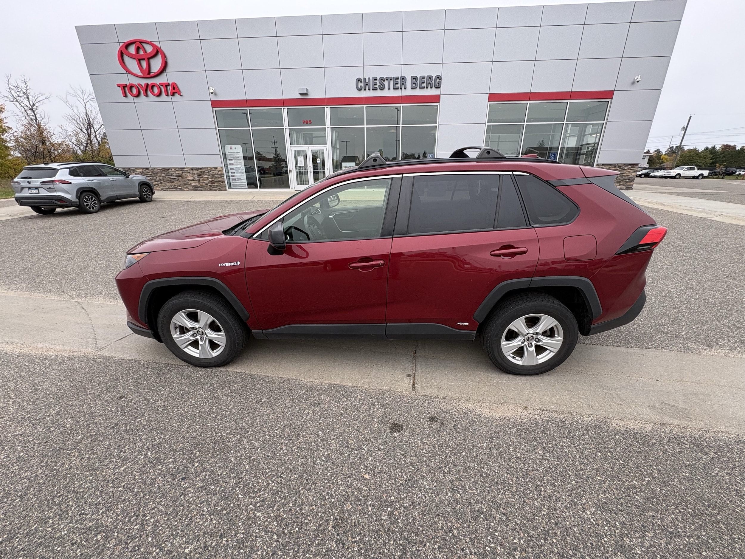 2020 Toyota RAV4 LE