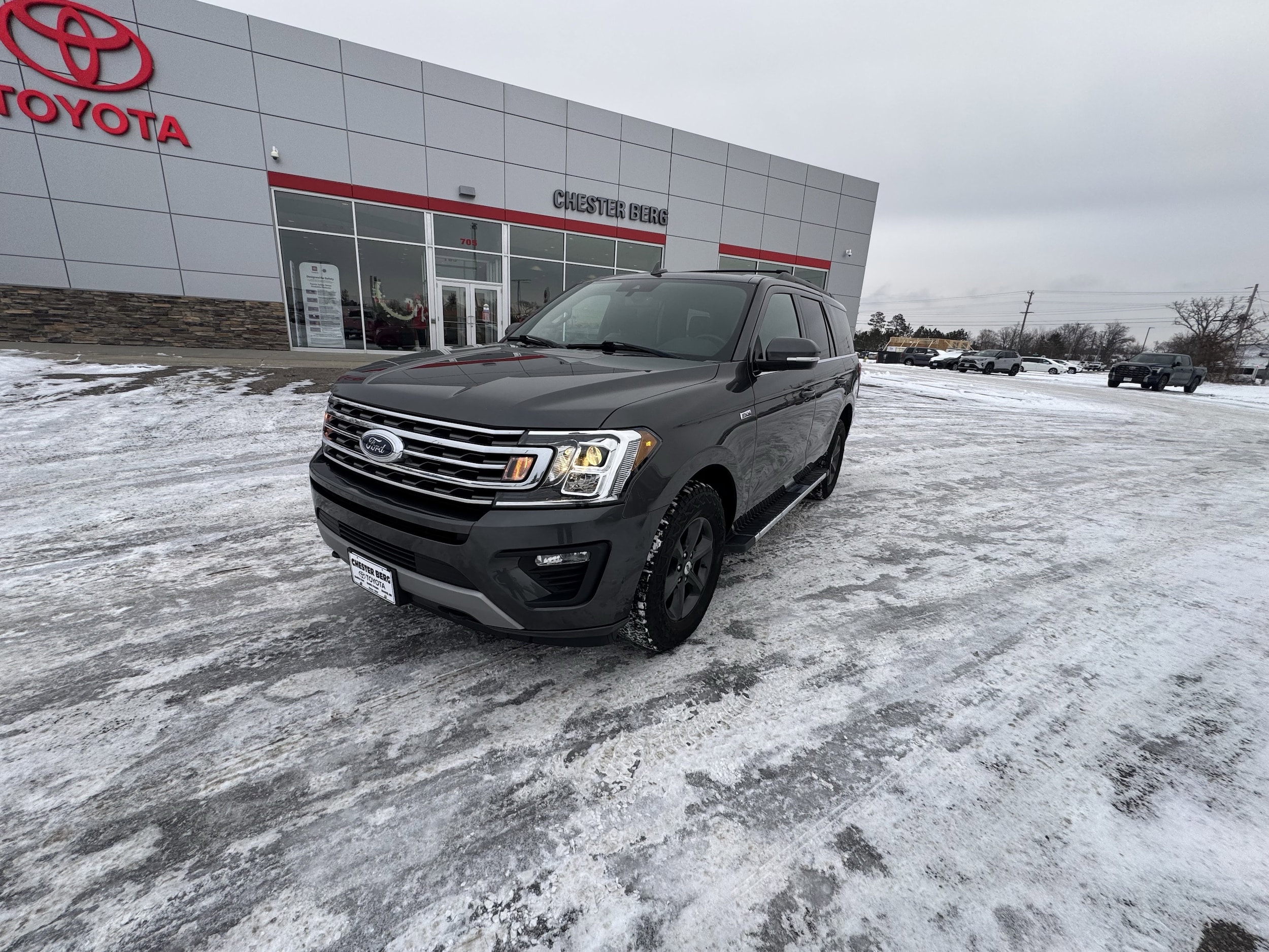 Used 2019 Ford Expedition XLT with VIN 1FMJU1JT7KEA08024 for sale in Bemidji, Minnesota