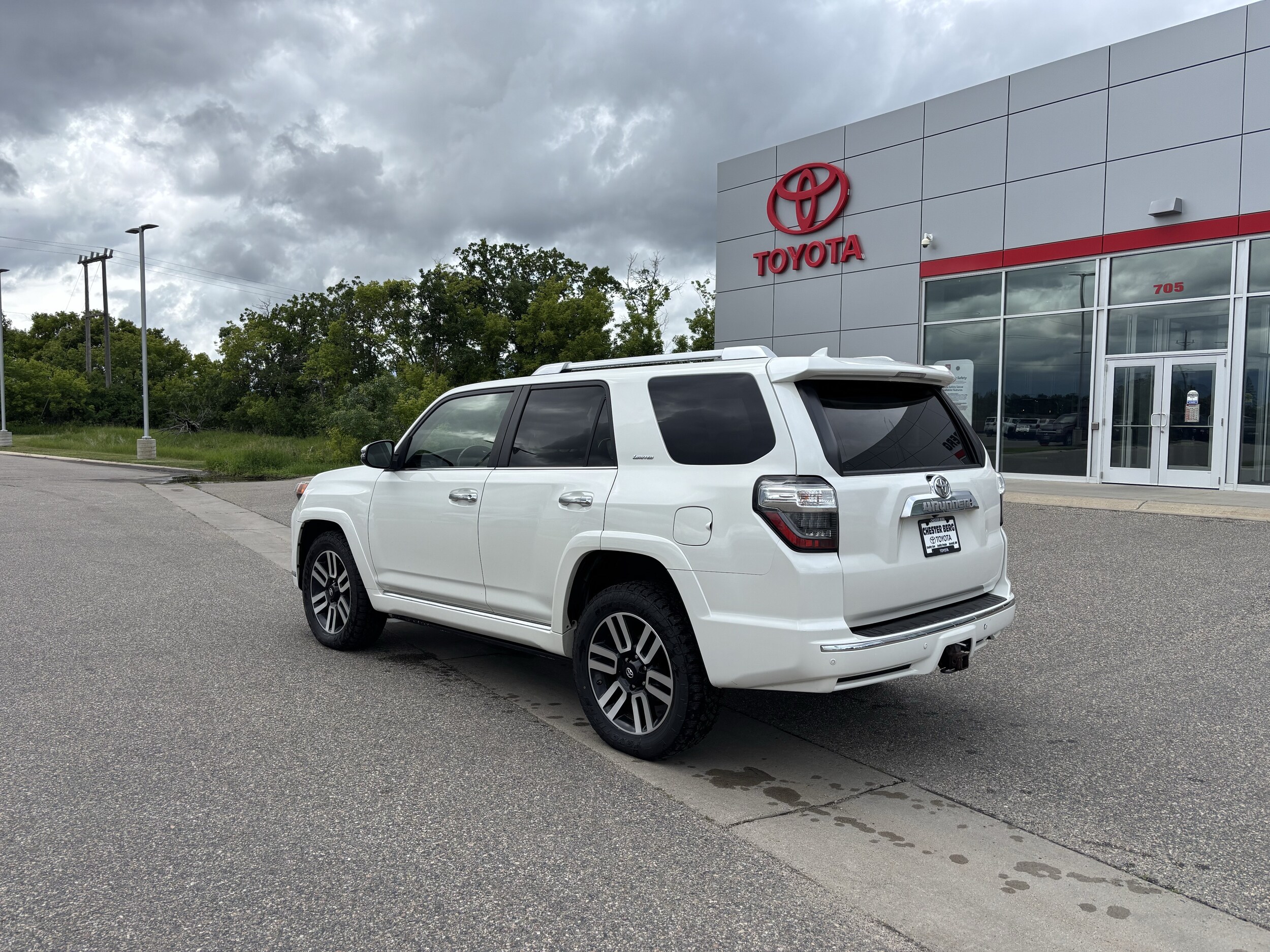 2015 Toyota 4Runner Limited - Photo 8