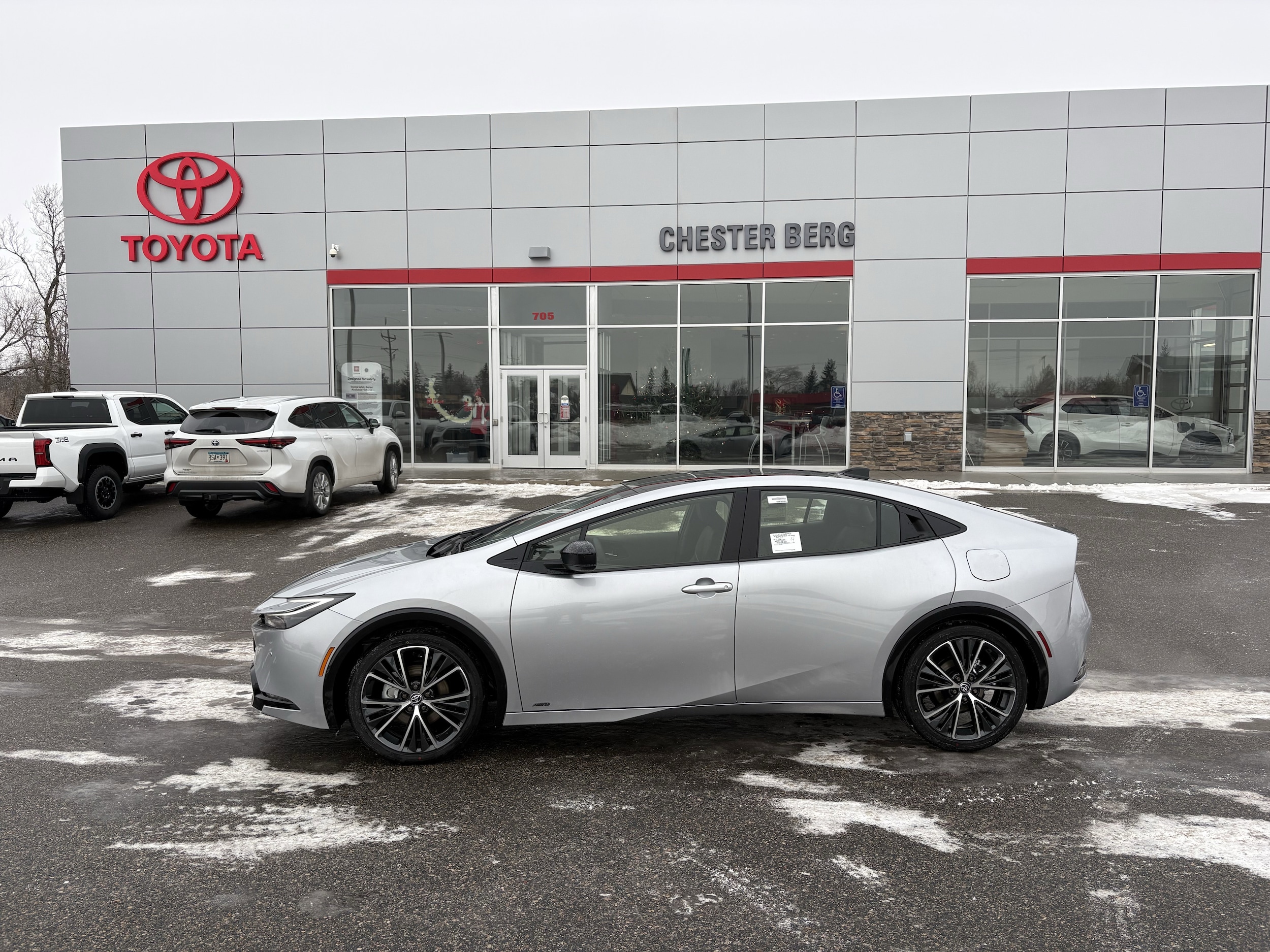 2026 Toyota Prius XLE's photo