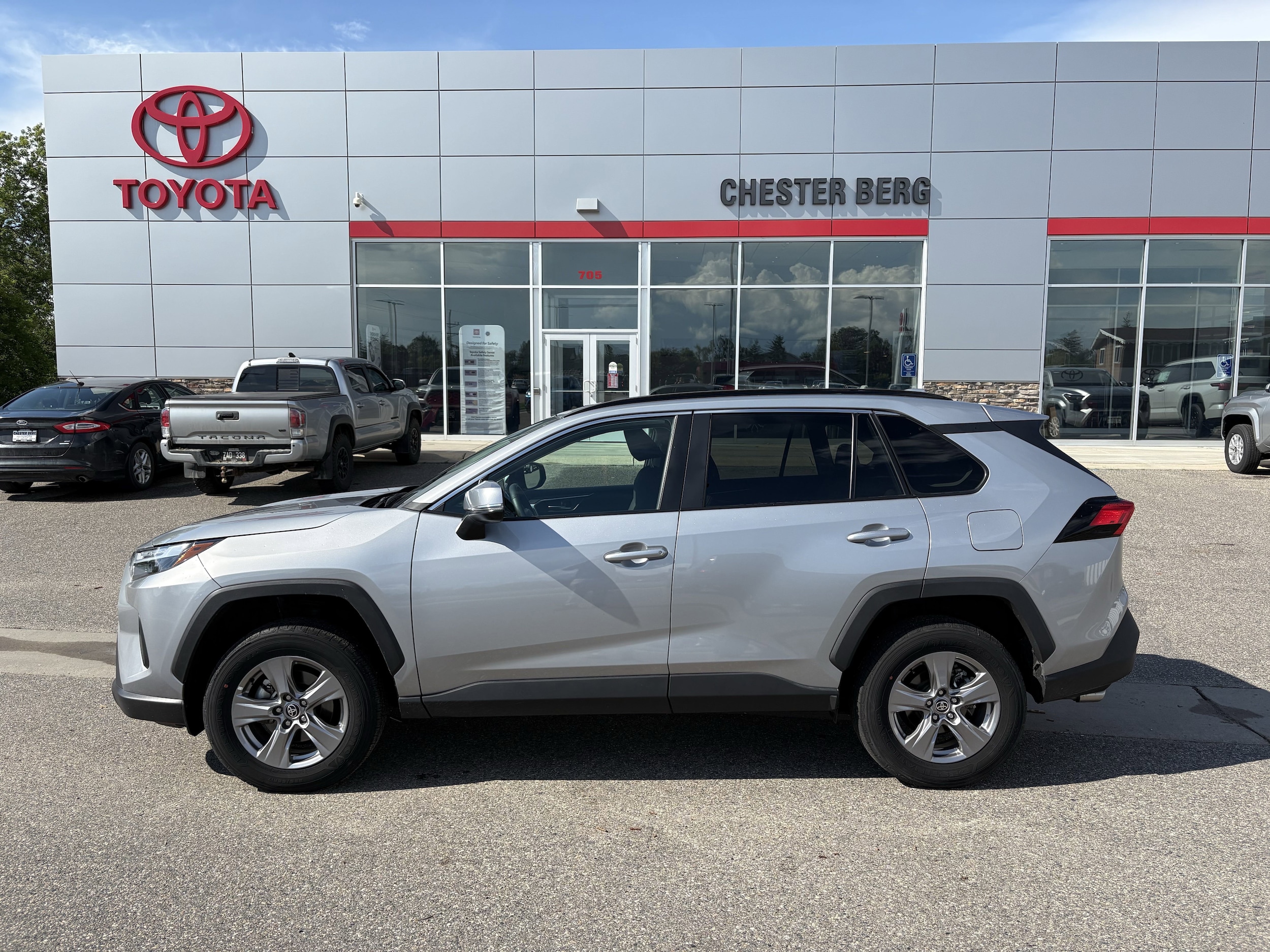2024 Toyota RAV4 XLE