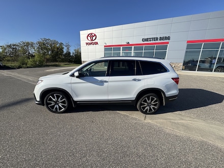 2022 Honda Pilot Touring 7 Passenger SUV