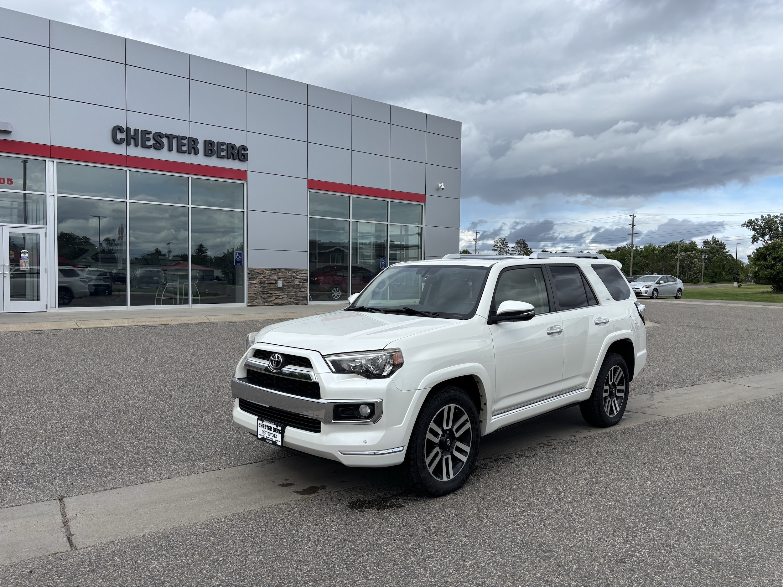 Used 2015 Toyota 4Runner Limited with VIN JTEBU5JR1F5239412 for sale in Bemidji, Minnesota