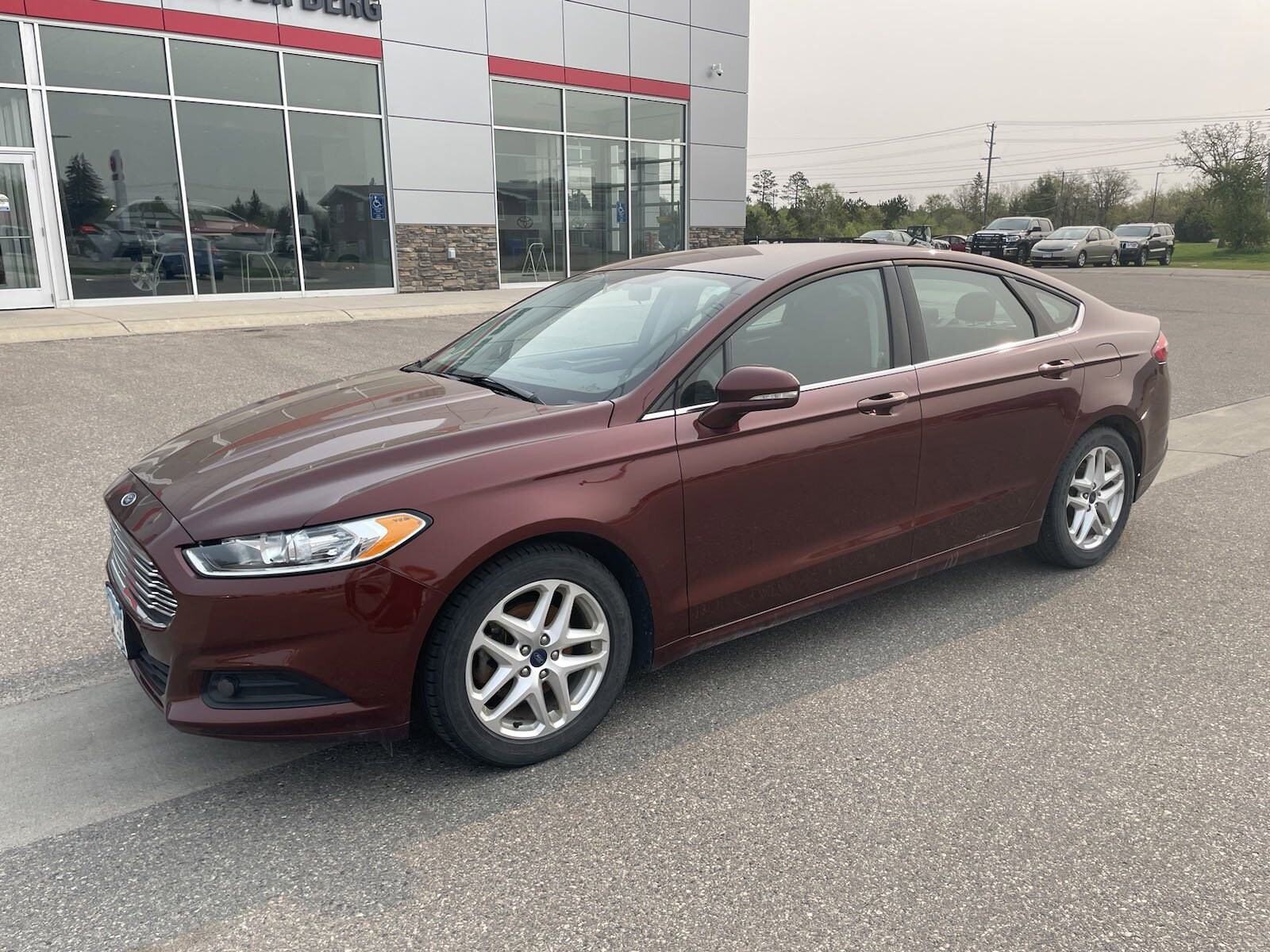 Used 2016 Ford Fusion SE with VIN 3FA6P0H73GR239856 for sale in Bemidji, Minnesota