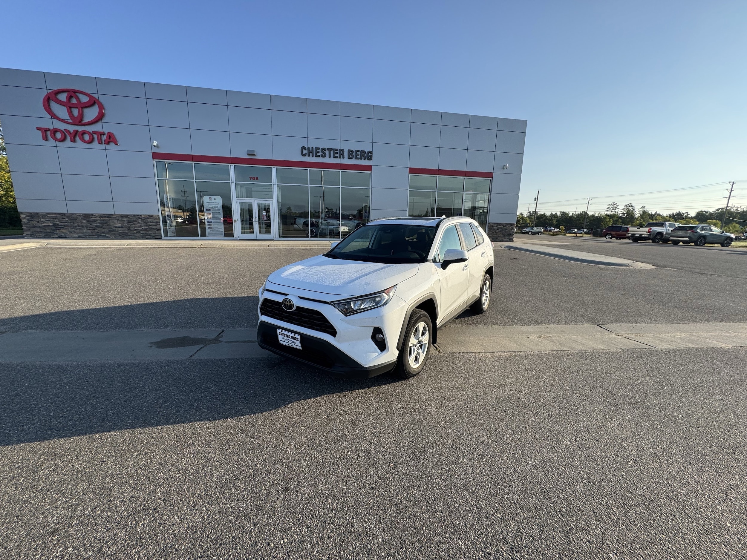 Used 2021 Toyota RAV4 XLE with VIN 2T3P1RFV3MC142168 for sale in Bemidji, Minnesota