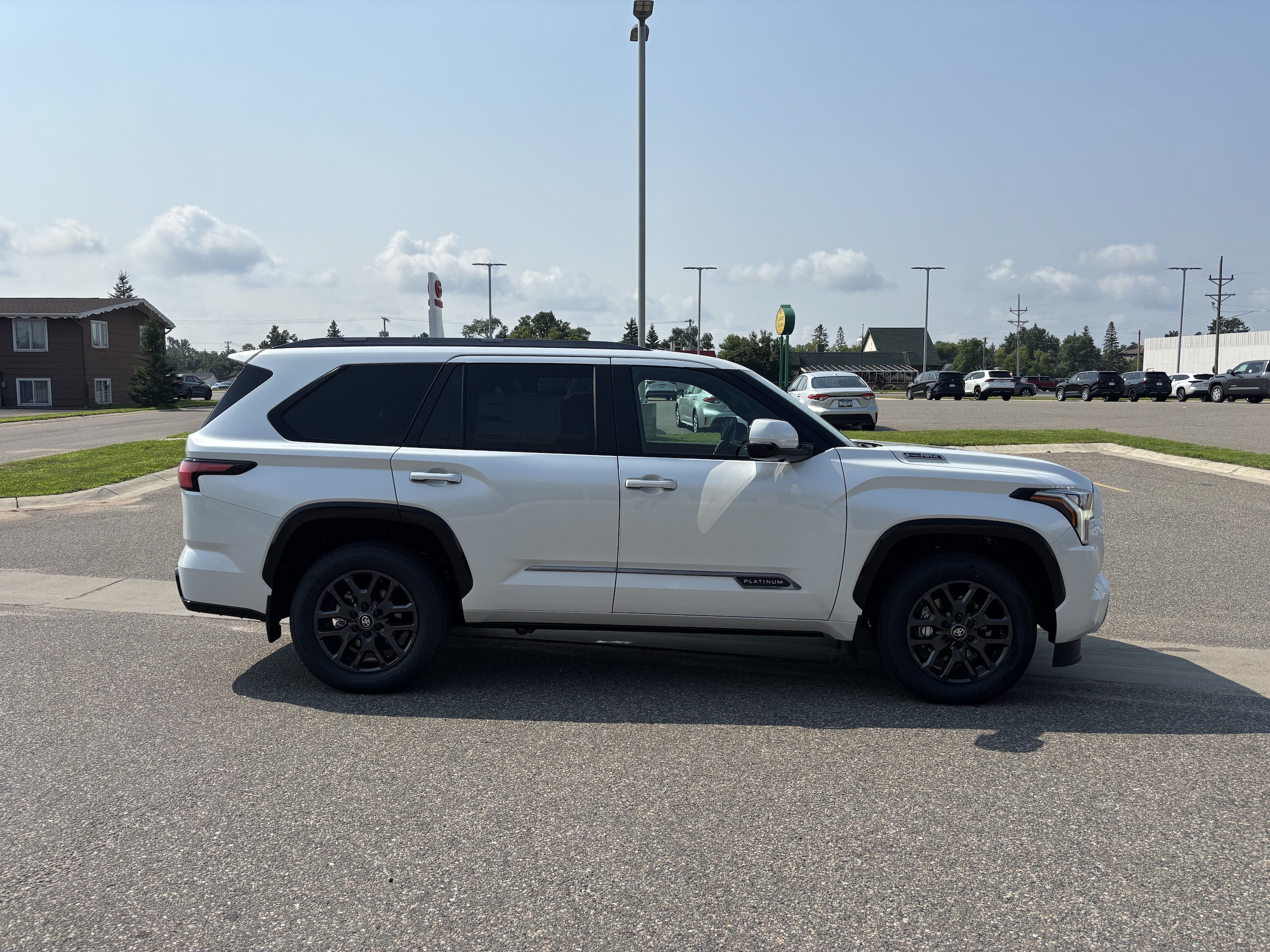 2026 Toyota Sequoia Platinum - Photo 6