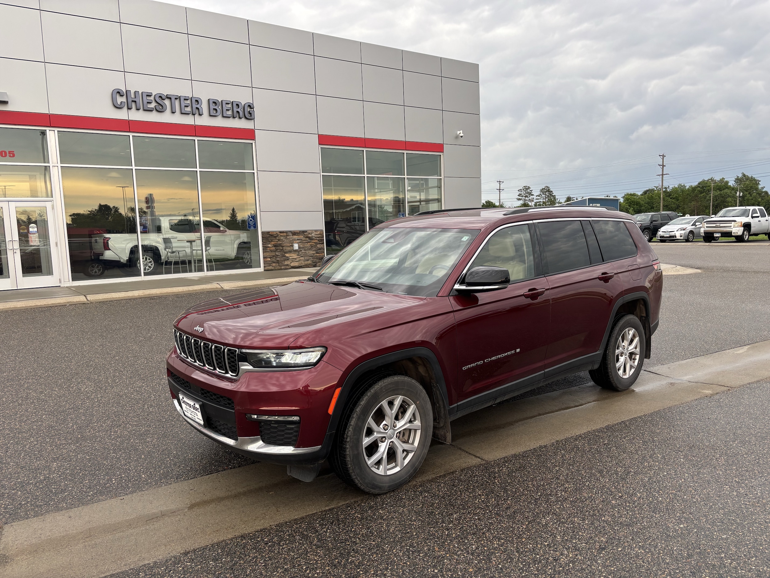 Used 2021 Jeep Grand Cherokee L Limited with VIN 1C4RJKBG0M8196622 for sale in Bemidji, Minnesota