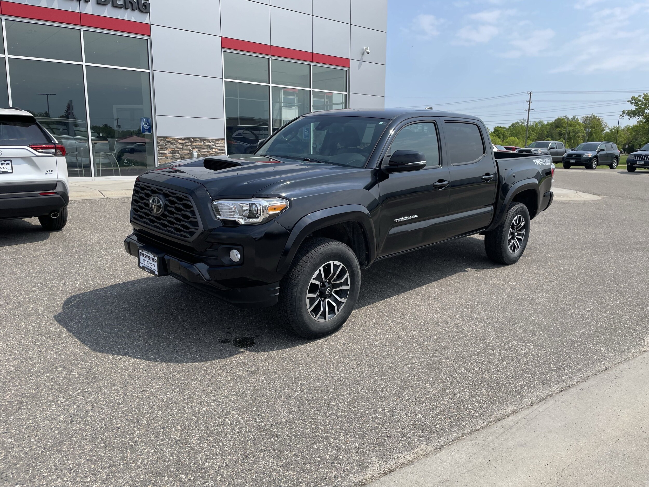 Used 2021 Toyota Tacoma TRD Sport with VIN 3TMCZ5AN3MM426309 for sale in Bemidji, Minnesota
