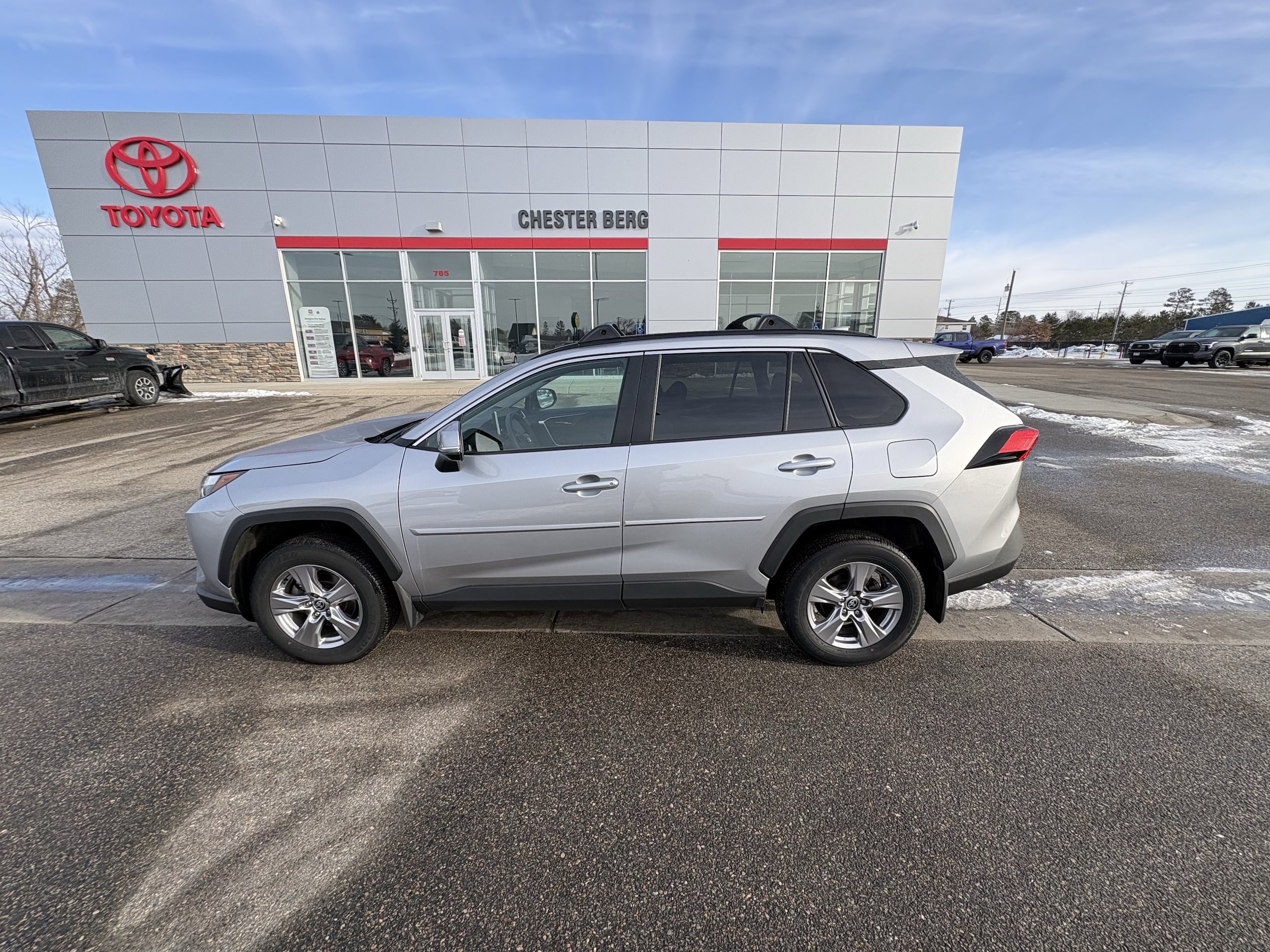 2023 Toyota RAV4 XLE