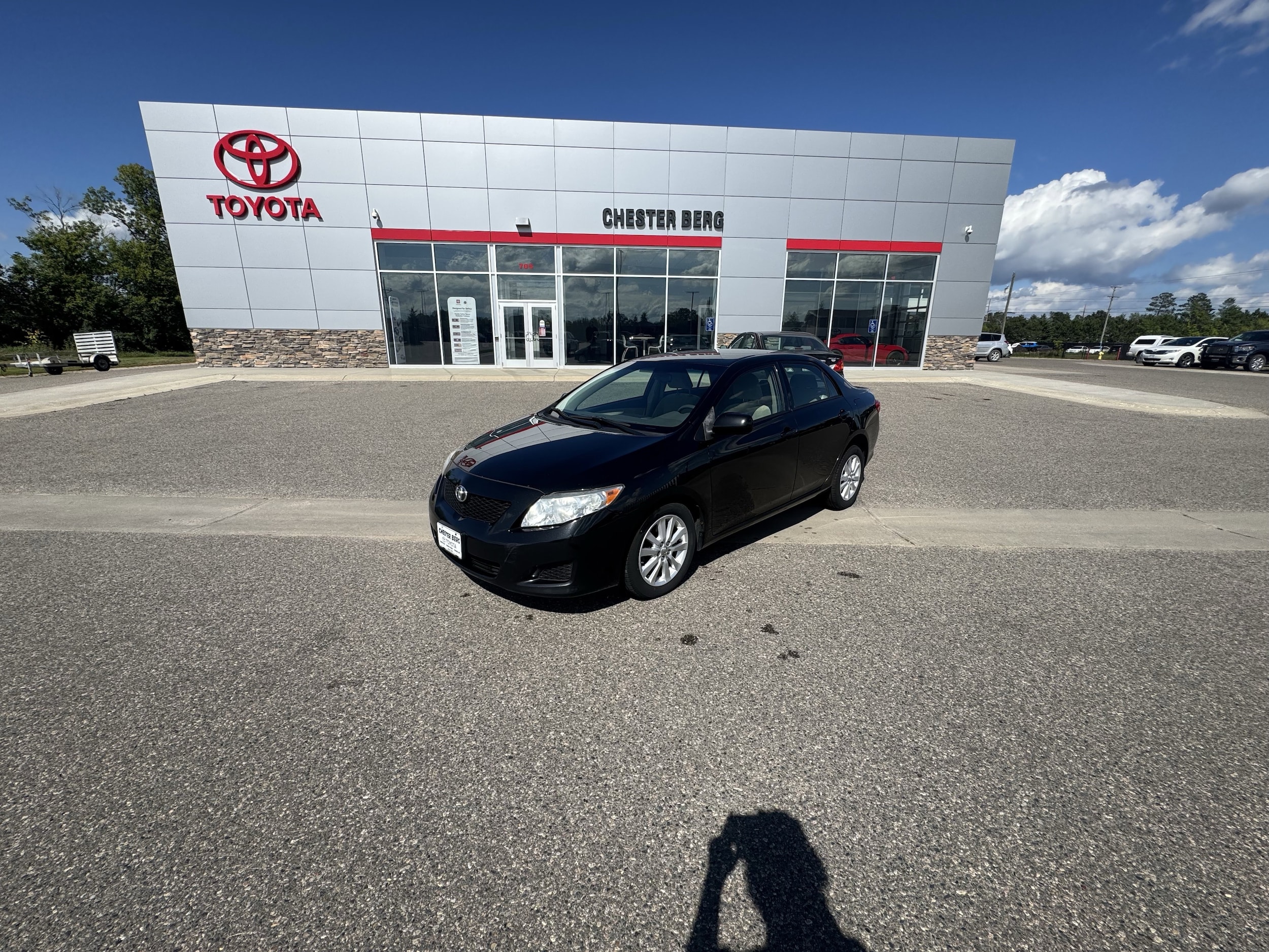 Used 2009 Toyota Corolla Base with VIN JTDBL40E199021905 for sale in Bemidji, Minnesota