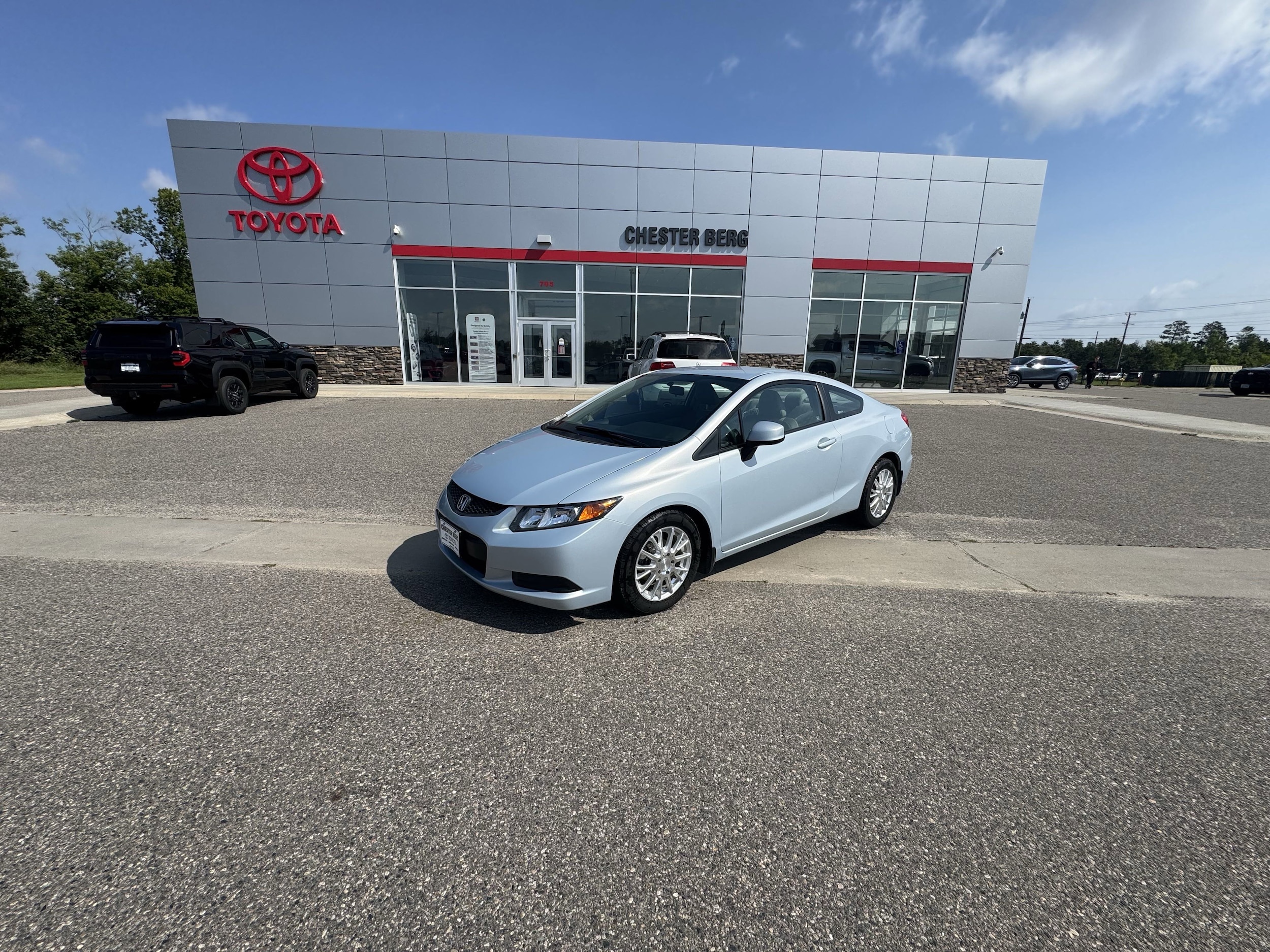 Used 2012 Honda Civic LX with VIN 2HGFG3B51CH517373 for sale in Bemidji, Minnesota
