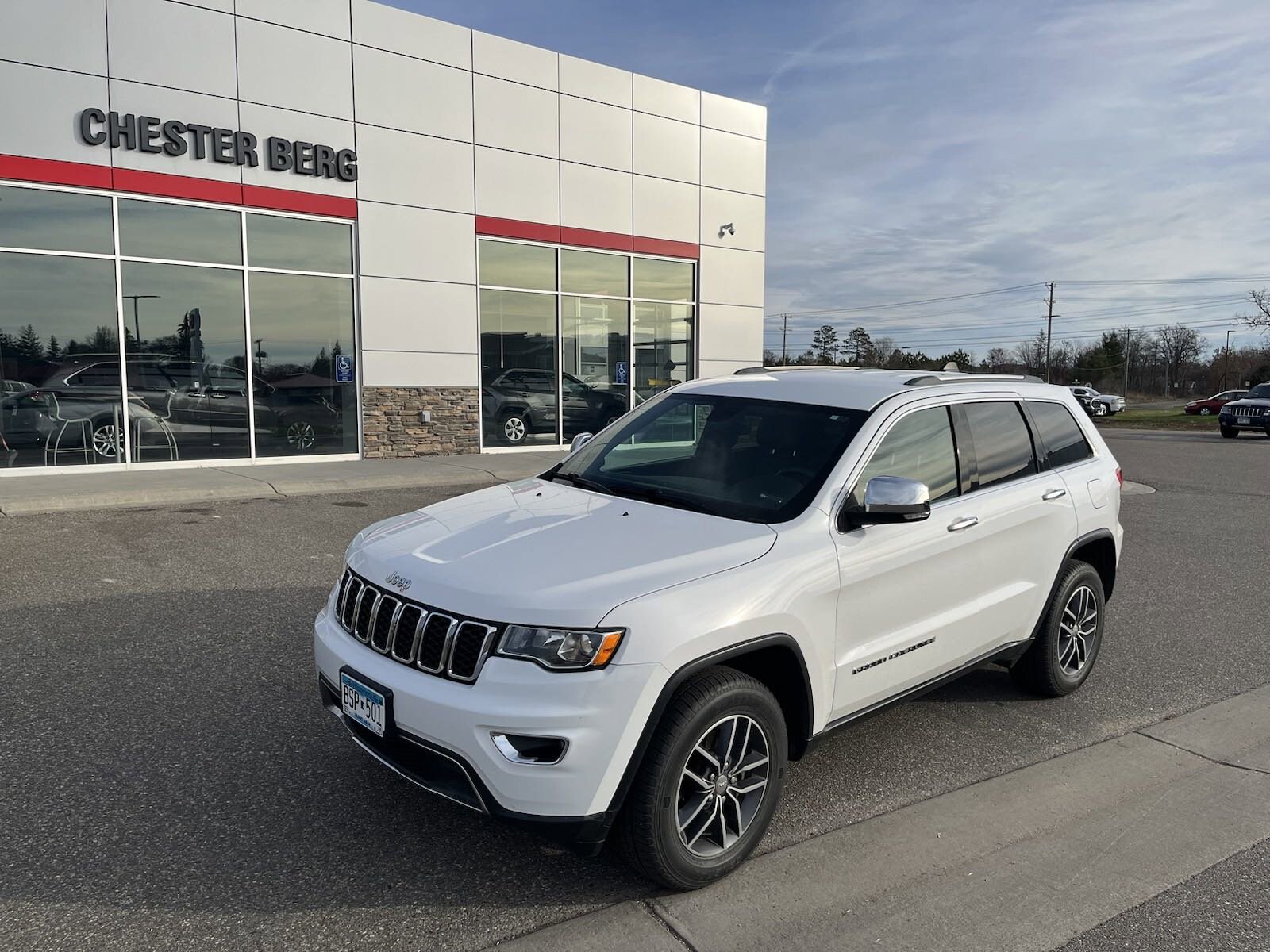 Used 2018 Jeep Grand Cherokee Limited with VIN 1C4RJFBGXJC206119 for sale in Bemidji, Minnesota