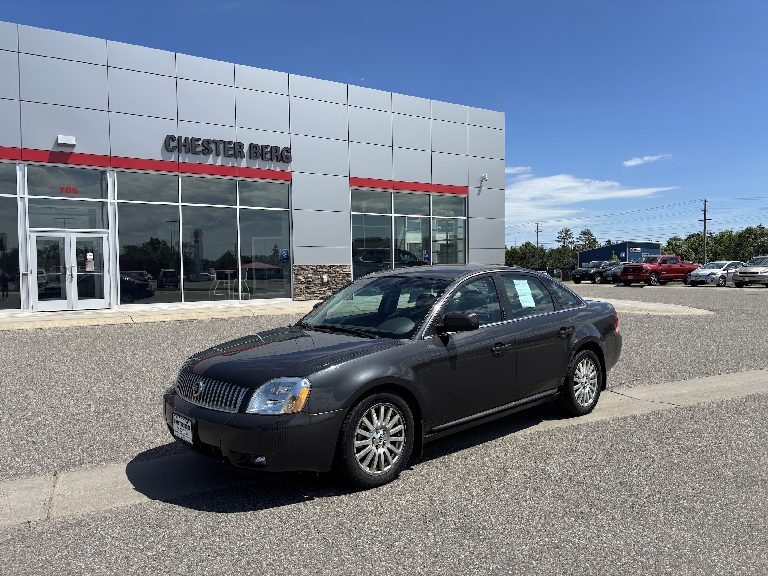 Used 2007 Mercury Montego Premier with VIN 1MEHM43167G610861 for sale in Bemidji, Minnesota