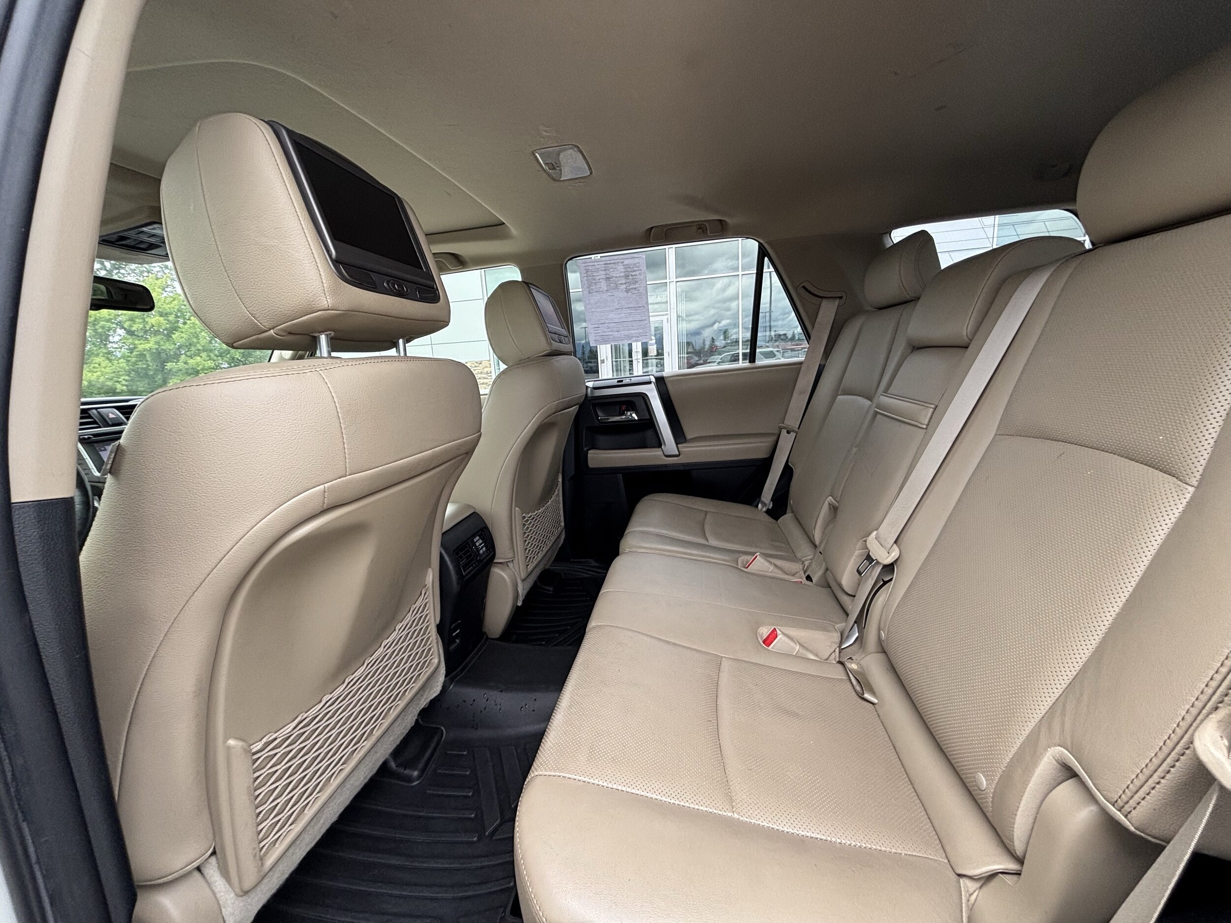 2015 Toyota 4Runner Limited - Photo 11