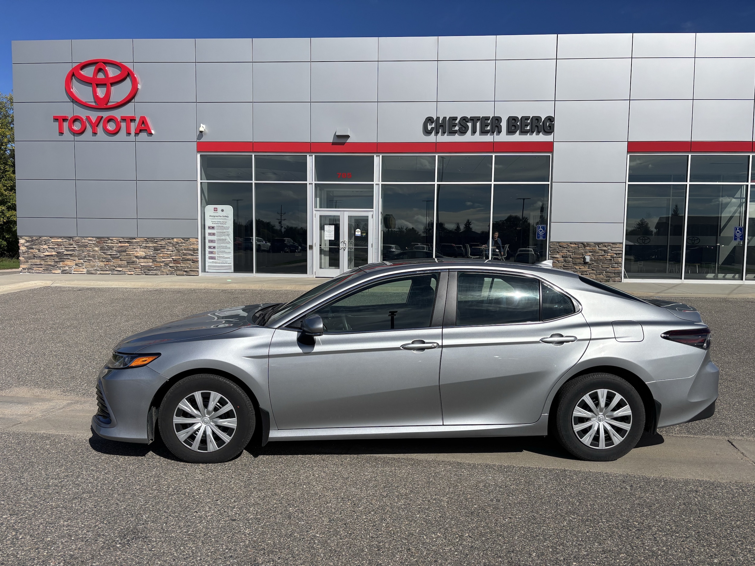 Used 2024 Toyota Camry LE with VIN 4T1H31AK4RU063619 for sale in Bemidji, Minnesota
