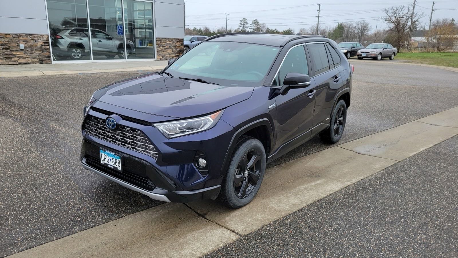 Used 2019 Toyota RAV4 XSE with VIN 2T3EWRFV6KW033630 for sale in Bemidji, Minnesota