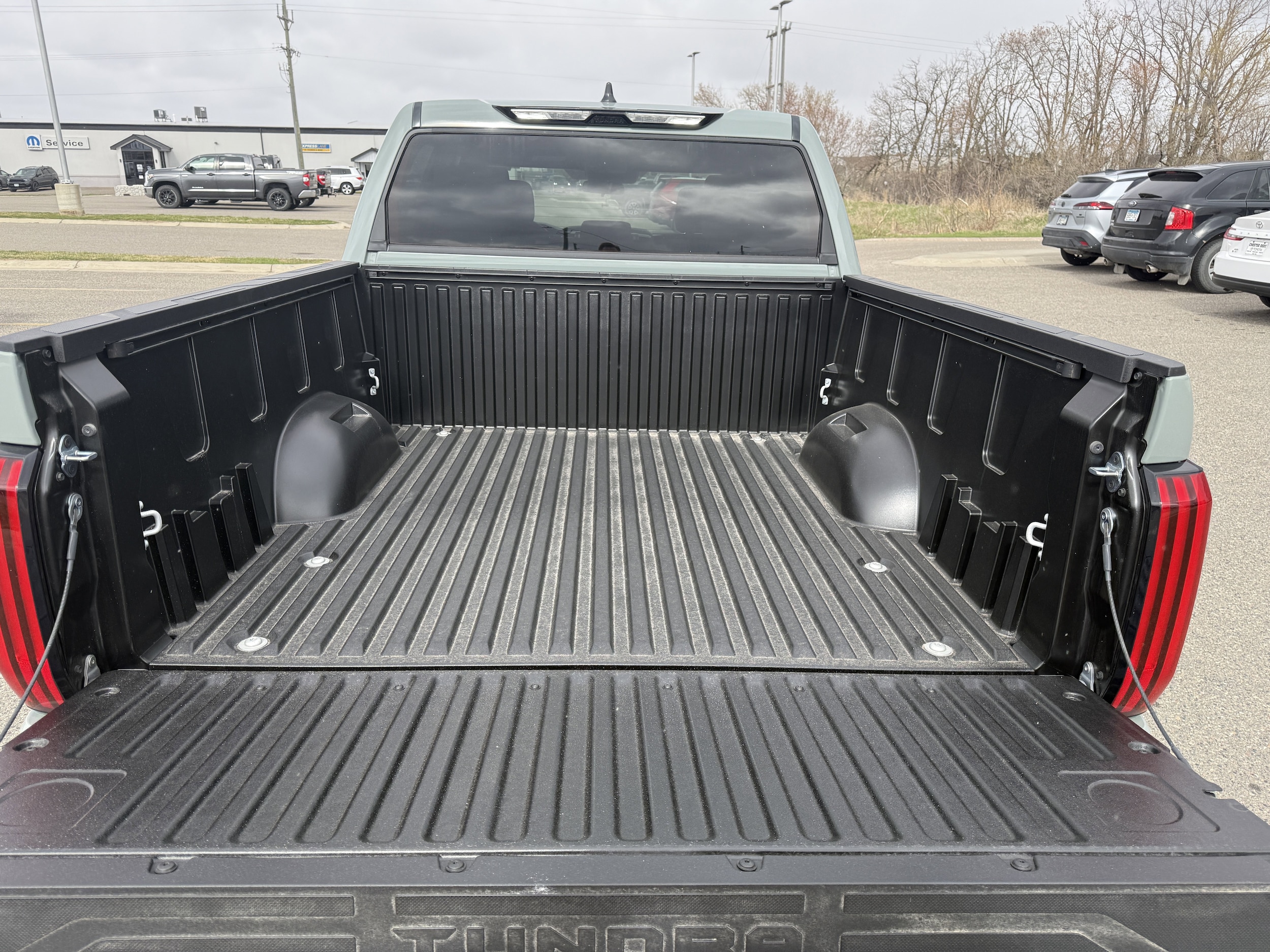 2026 Toyota Tundra SR5 - Photo 8