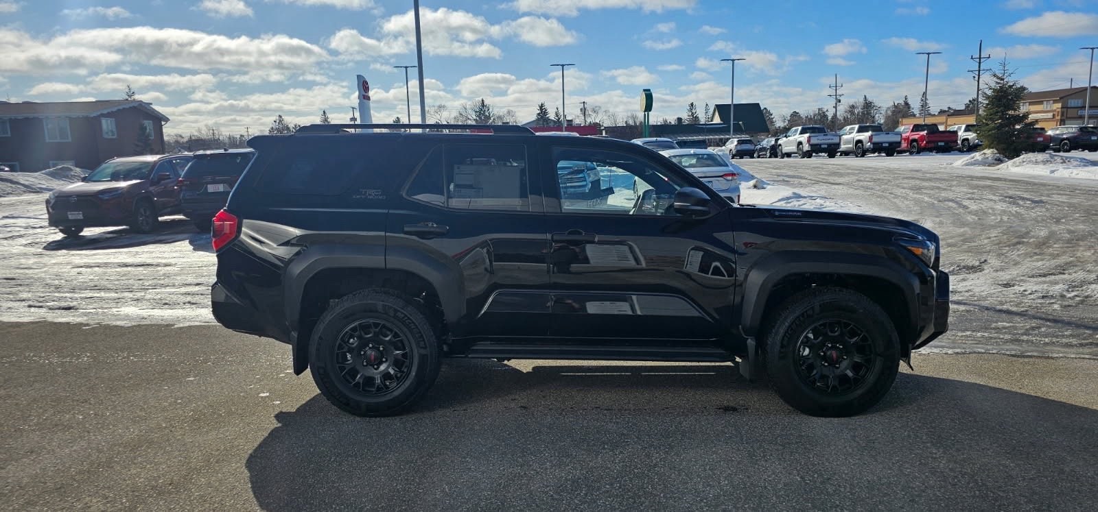 2025 Toyota 4Runner TRD Off-Road Premium - Photo 5
