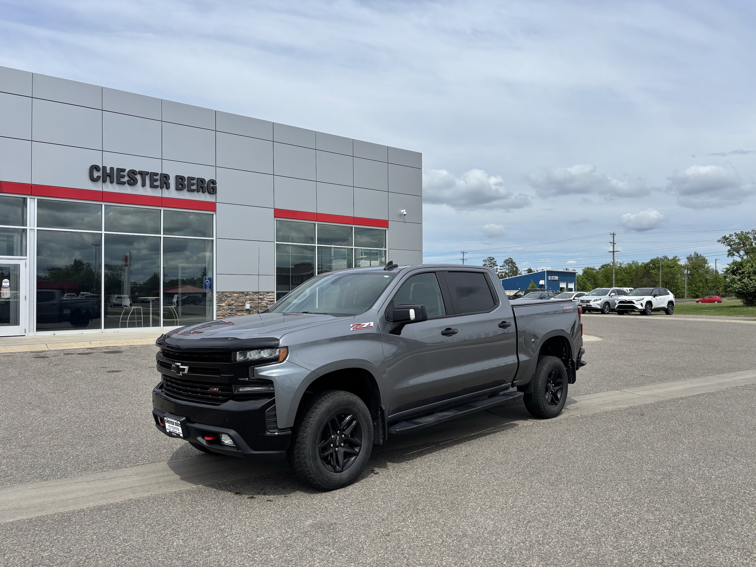 Used 2020 Chevrolet Silverado 1500 LT Trail Boss with VIN 1GCPYFED8LZ368965 for sale in Bemidji, Minnesota