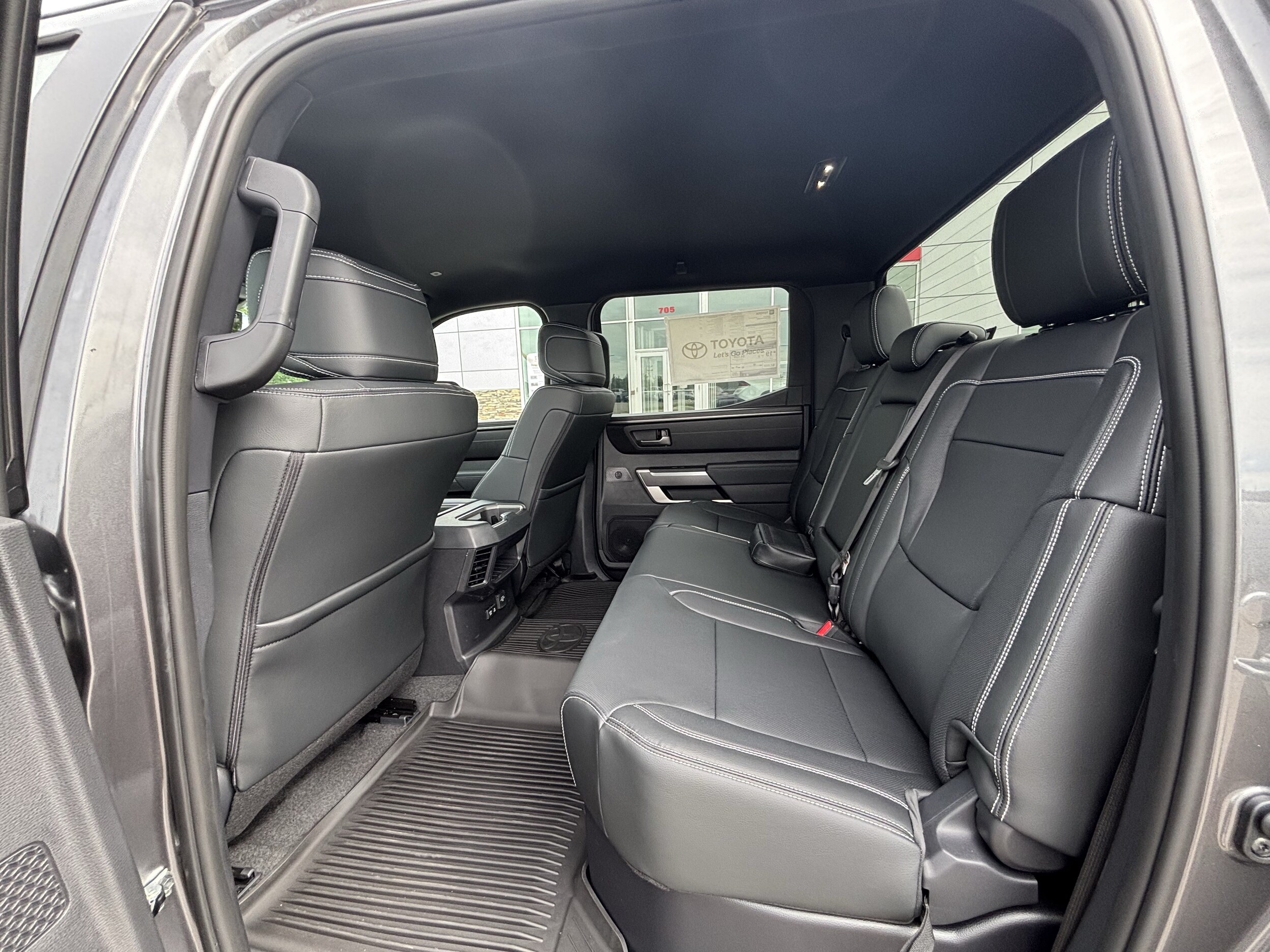 2026 Toyota Tundra SR5 - Photo 11