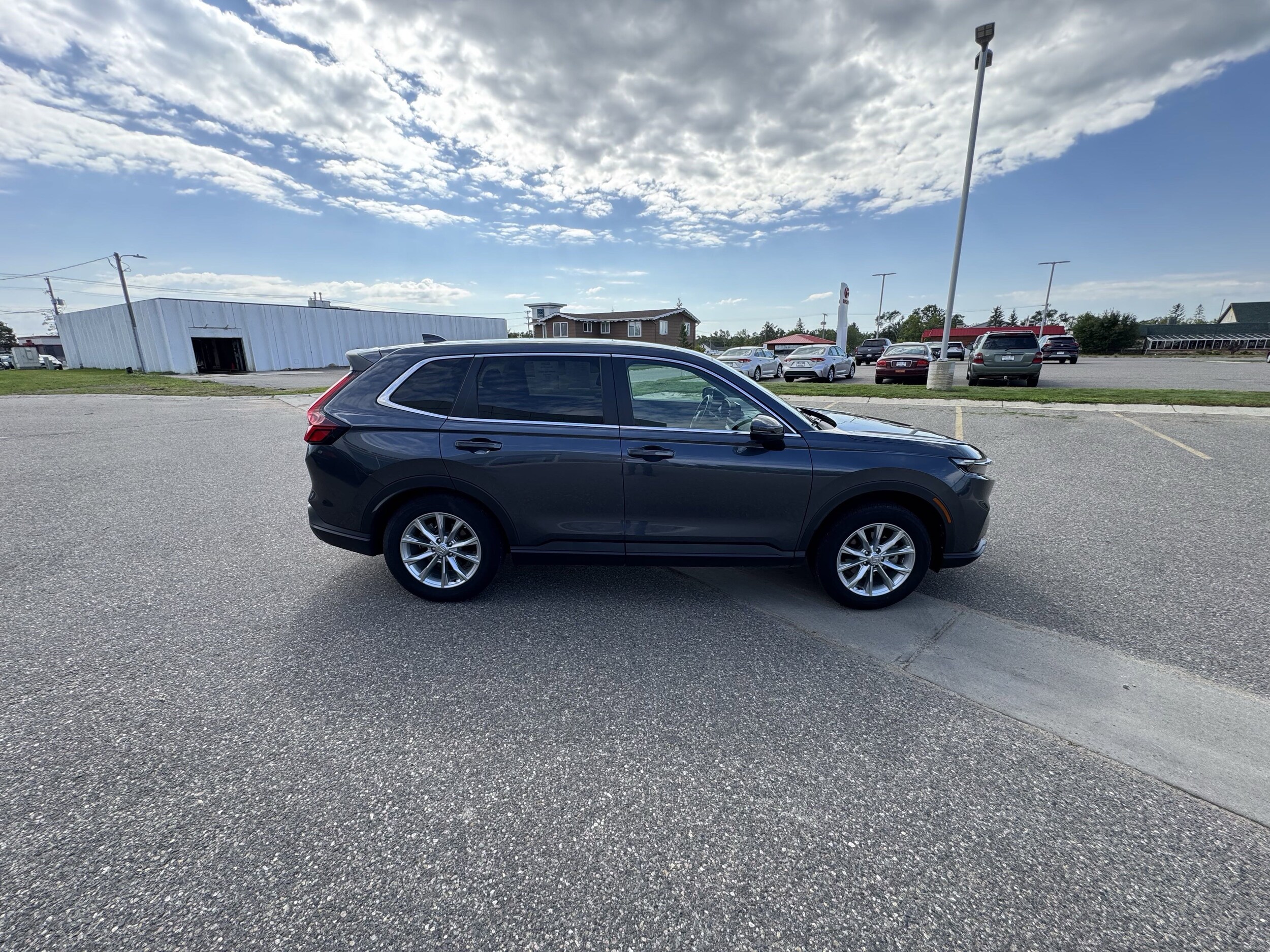 2024 Honda CR-V EX-L - Photo 4