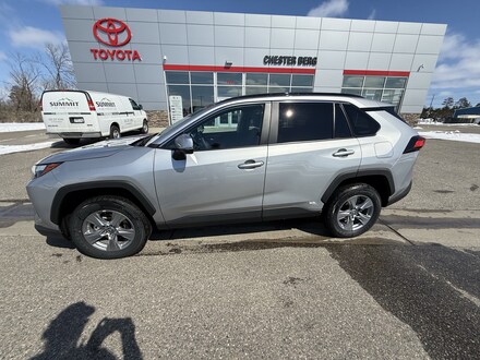 2025 Toyota RAV4 Hybrid XLE SUV