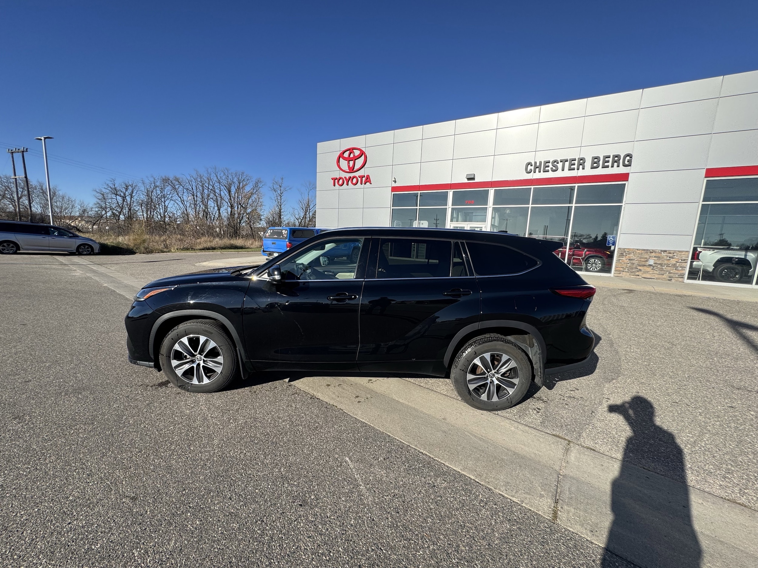 2021 Toyota Highlander XLE's photo