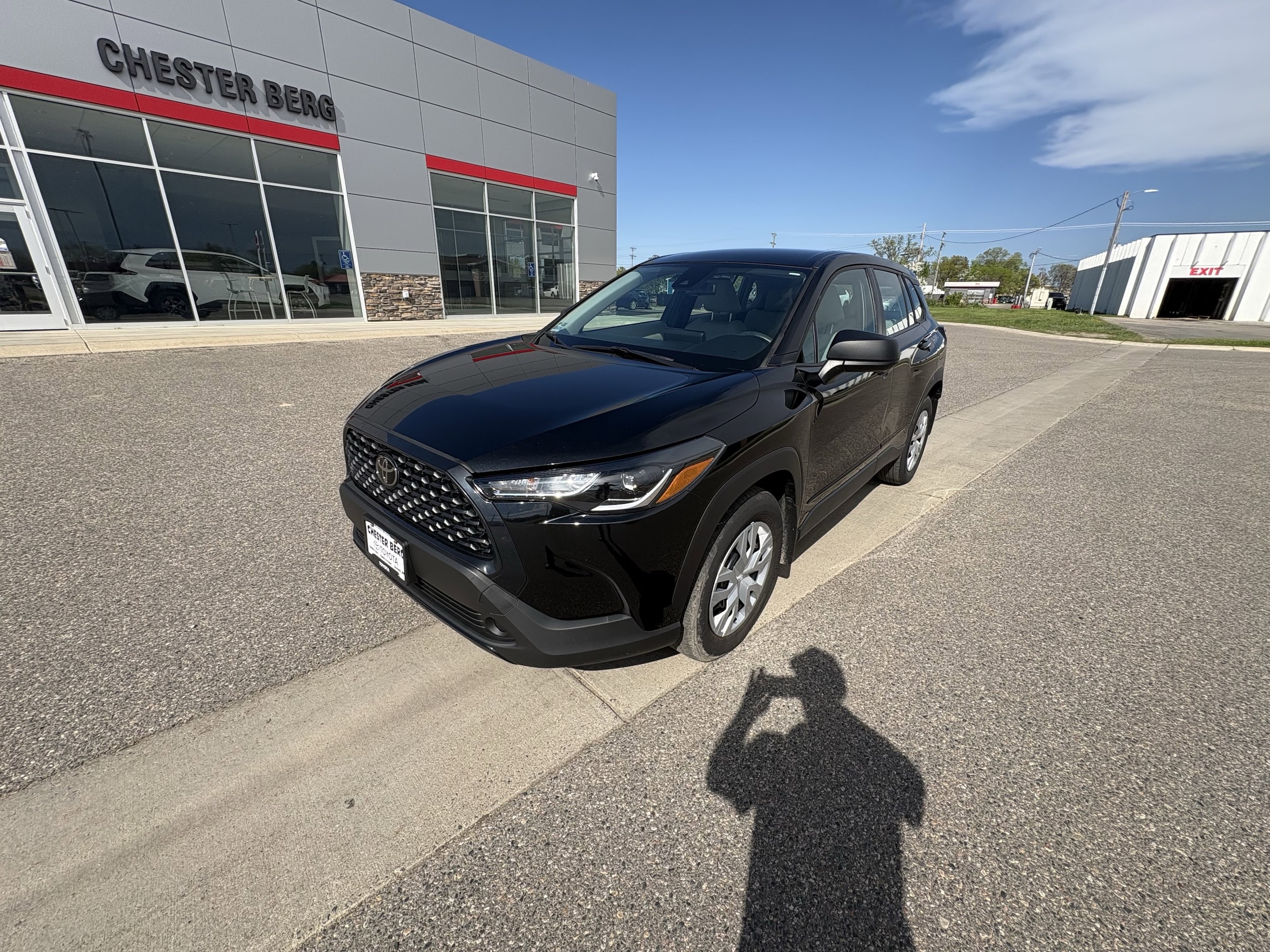 Used 2022 Toyota Corolla Cross L with VIN 7MUAAABG3NV033960 for sale in Bemidji, Minnesota