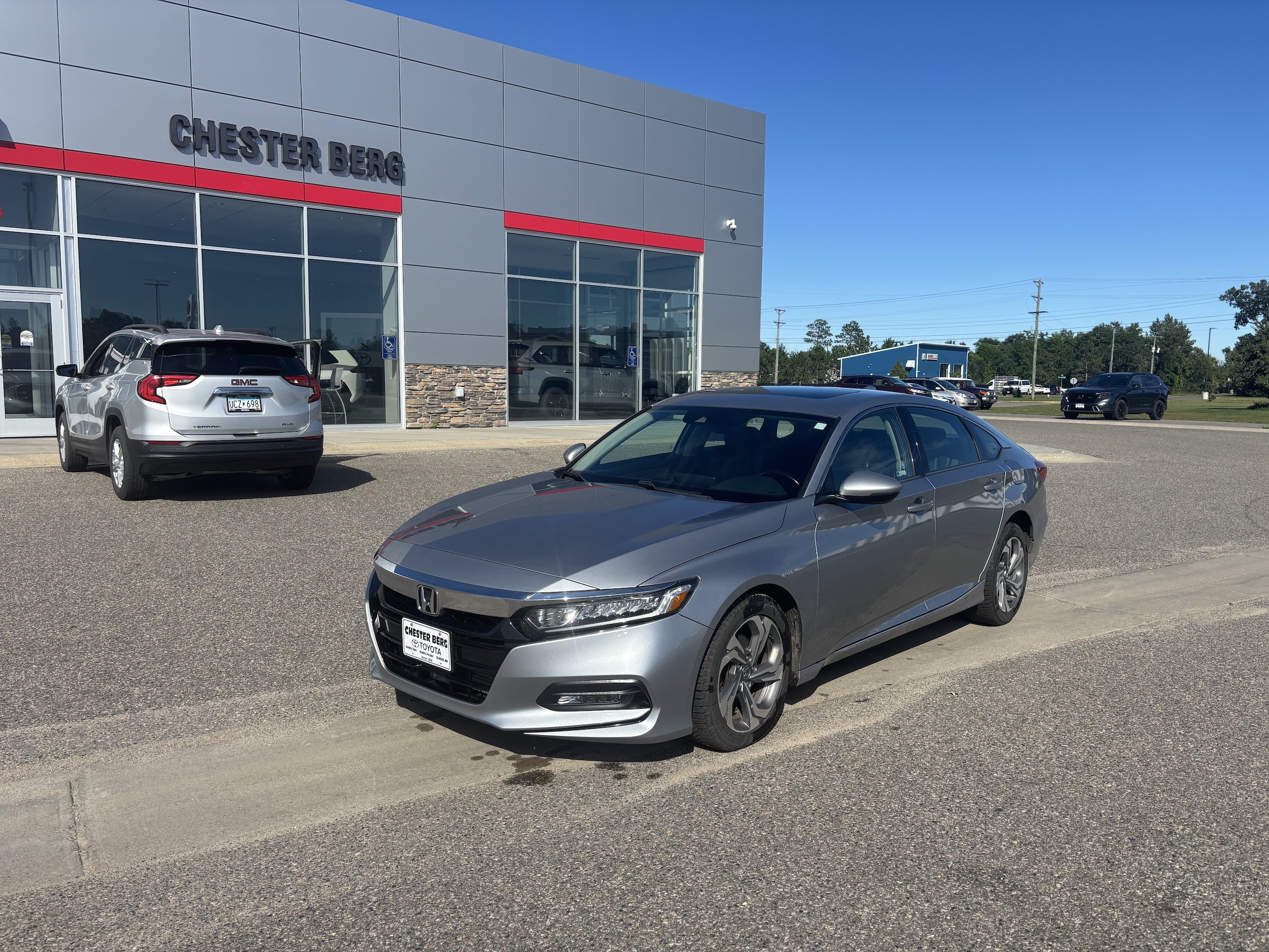 Used 2018 Honda Accord EX-L with VIN 1HGCV1F52JA131841 for sale in Bemidji, Minnesota