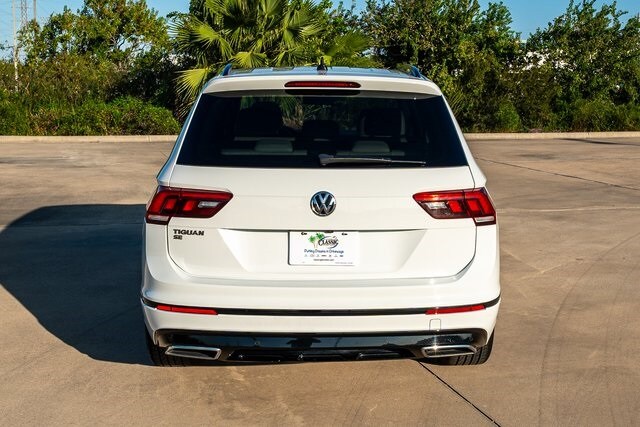 2021 Volkswagen Tiguan SE R-Line Black photo 3