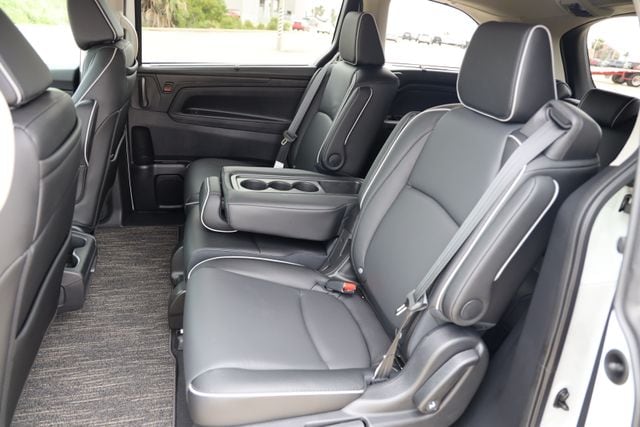 2026 Honda Odyssey Touring - Photo 14
