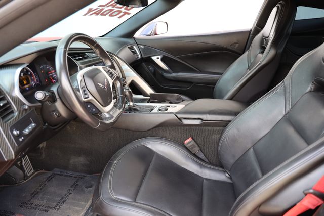 2017 Chevrolet Corvette 2LT - Photo 11