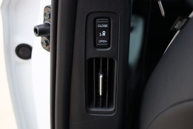 2026 Honda Odyssey Touring - Photo 31