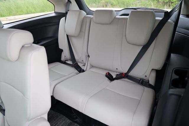 2026 Honda Odyssey EX-L - Photo 15