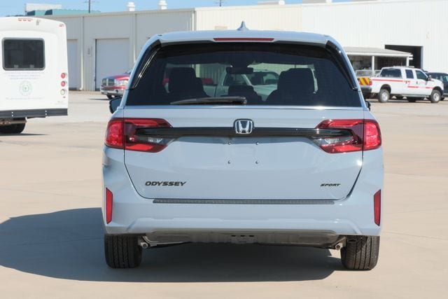 2026 Honda Odyssey Sport L - Photo 7