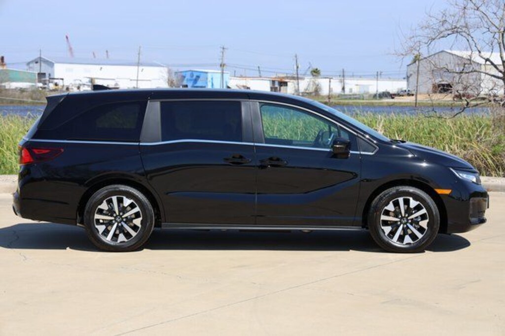 New 2026 Honda Odyssey EX-L Minivan/Van