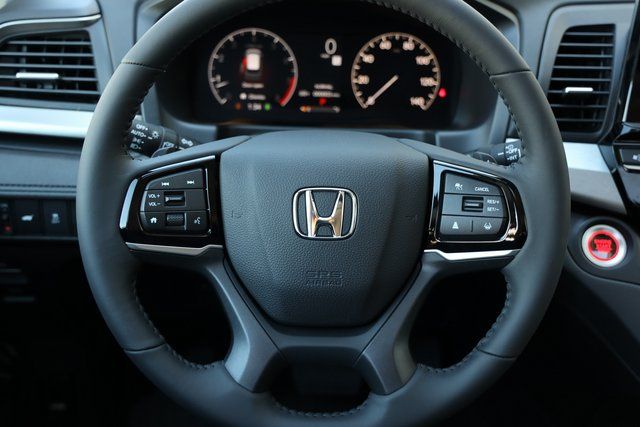 2026 Honda Odyssey EX-L - Photo 15
