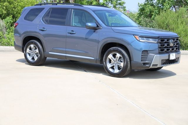 2026 Honda Pilot EX-L 2WD's photo