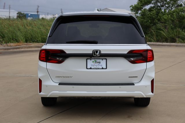 2026 Honda Odyssey Touring - Photo 7