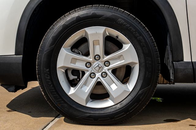 2023 Honda Pilot LX - Photo 6