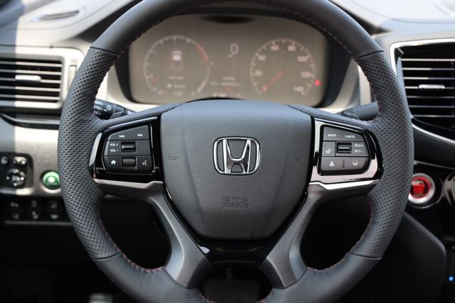 2026 Honda Ridgeline Black Edition - Photo 29