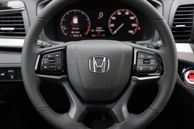 2026 Honda Odyssey Touring - Photo 36