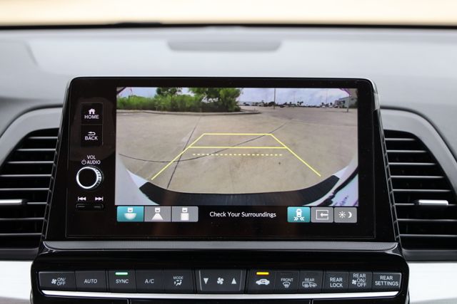 2026 Honda Odyssey Touring - Photo 23
