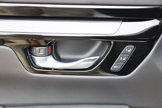 2026 Honda CR-V Sport Touring - Photo 15