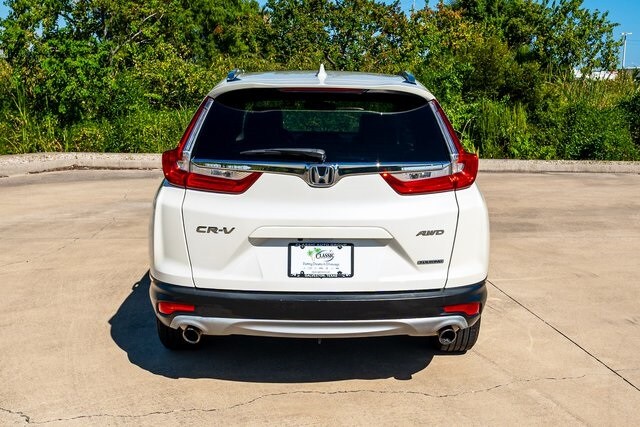 2018 Honda CR-V Touring photo 3