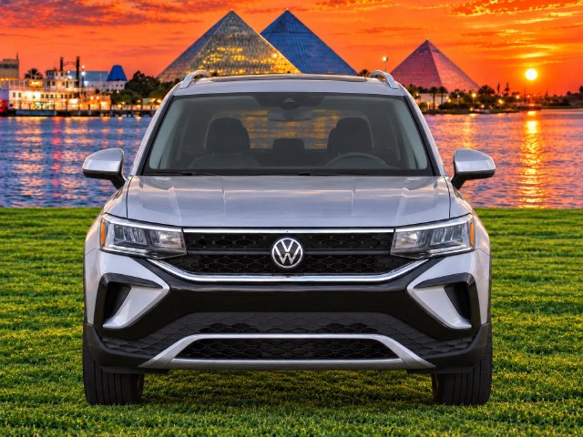 Used 2022 Volkswagen Taos SE with VIN 3VVLX7B24NM091537 for sale in Galveston, TX